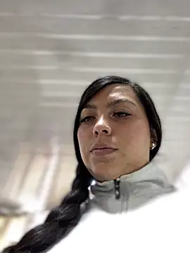 Im-Allysoon online show from 4, 2, 2025