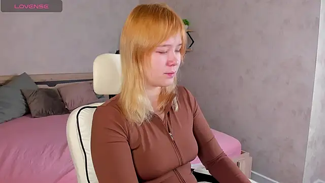 Amy Kimberlly online show from 11, 11, 2025