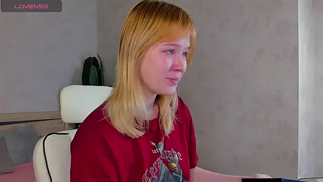 Amy Kimberlly online show from 25, 11, 2025