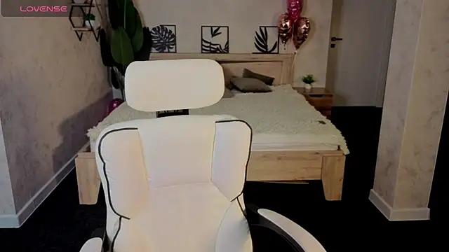 Amy Kimberlly online show from 5, 3, 2026