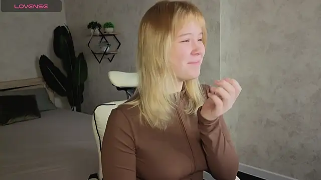 Amy Kimberlly online show from 7, 11, 2025