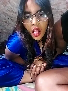 Snapshot of Simrandeshipp chatting on 25, 2, 2025 Simrandeshipp online show from 25, 2, 2025