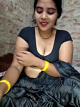 Snapshot of Simrandeshipp chatting on 1, 12, 2025 Simrandeshipp online show from 1, 12, 2025