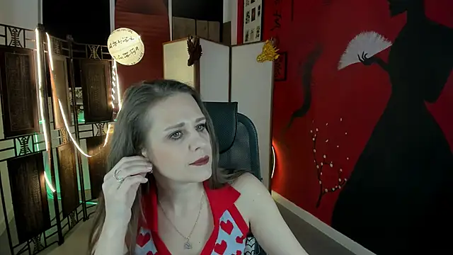 EmiliaBedy online show from 4, 3, 2025