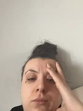 bunnythetailor online show from 8, 4, 2026