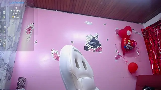 Sofii cutee online show from 3, 3, 2025