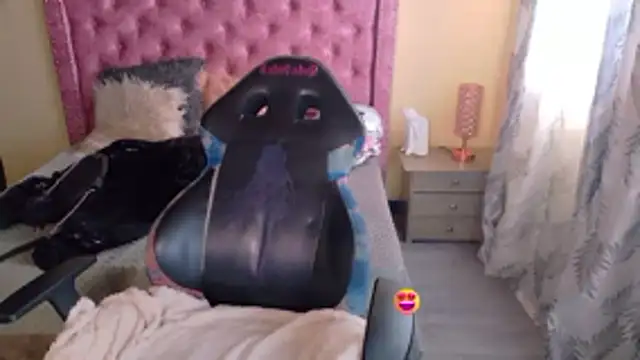 Sofii cutee online show from 4, 3, 2026