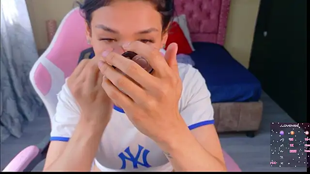 Sofii cutee online show from 7, 1, 2026