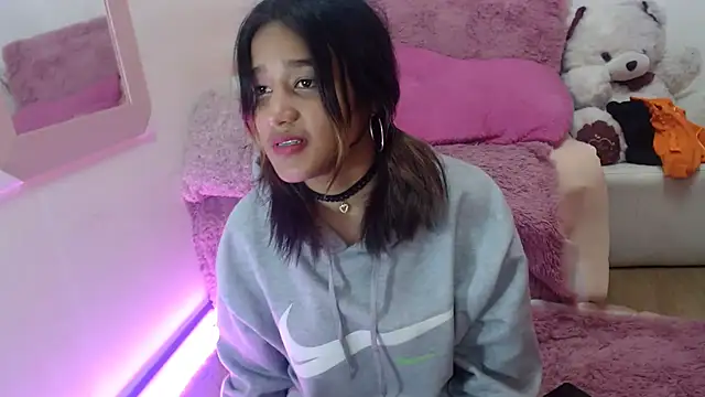 Snapshot of Jenner_Macpherson chatting on 20, 2, 2025 Jenner Macpherson online show from 20, 2, 2025