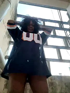 Boneca25 online show from 1, 11, 2025