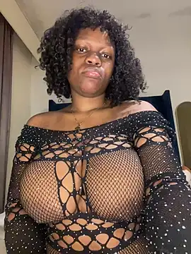Boneca25 online show from 14, 3, 2025