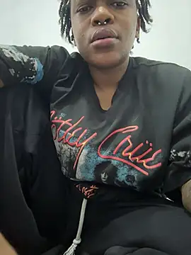 Boneca25 online show from 28, 2, 2026