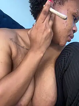 Boneca25 online show from 8, 4, 2026