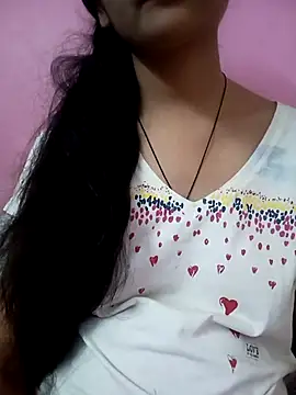 Tanu-00 online show from 4, 10, 2025
