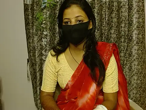 Snapshot of Fab_Suhani chatting on 13, 10, 2025 Fab Suhani online show from 13, 10, 2025
