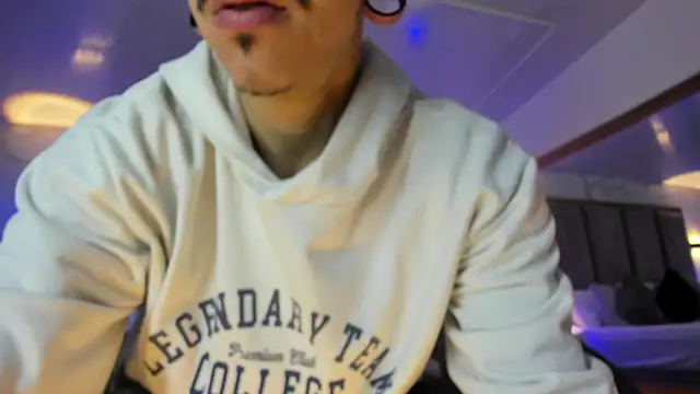 Snapshot of kaletattoo chatting on 25, 4, 2026 kaletattoo online show from 25, 4, 2026