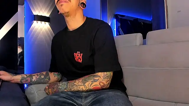 Snapshot of kaletattoo chatting on 5, 6, 2026 kaletattoo online show from 5, 6, 2026