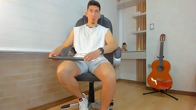 Tombarden online show from 21, 12, 2025