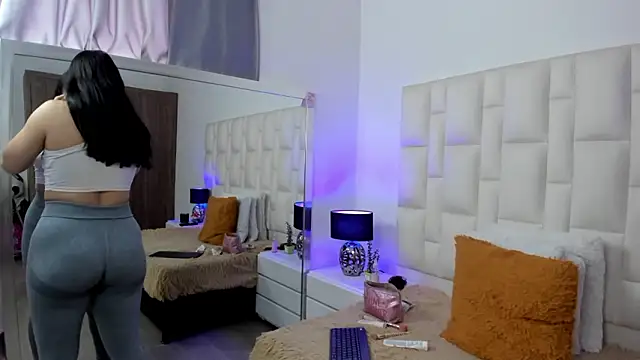 Ariana rouse online show from 7, 3, 2026