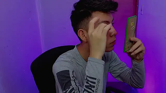 Alexxx lov online show from 24, 2, 2026