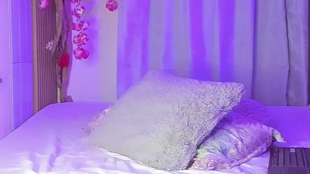 Snapshot of vicky__skinny_1 chatting on 22, 3, 2025 vicky  skinny 1 online show from 22, 3, 2025