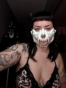 goblingirl888 online show from 6, 11, 2025