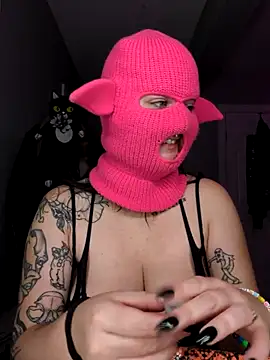 goblingirl888 online show from 24, 9, 2025