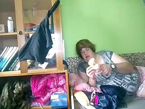 Adrianka online show from 20, 10, 2025