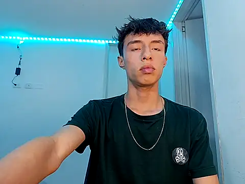 Juanmres online show from 9, 10, 2025