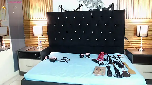 Snapshot of _nicolesweet chatting on 20, 2, 2025 nicolesweet online show from 20, 2, 2025