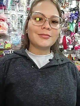 Vale Saenzz online show from 28, 11, 2025