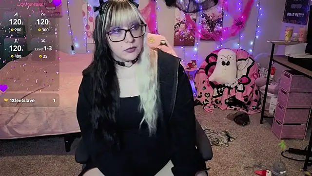 MissLoreleii online show from 29, 10, 2025