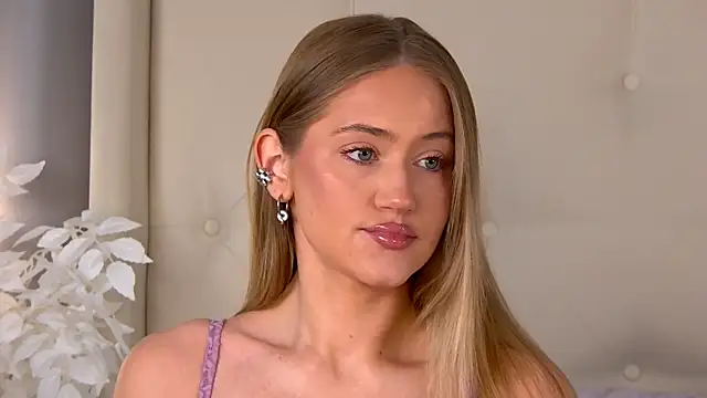 ur wet dreams online show from 11, 3, 2026