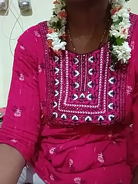 Snapshot of TeluguammayiMahi chatting on 15, 7, 2026 TeluguammayiMahi online show from 15, 7, 2026