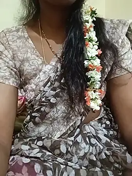Snapshot of TeluguammayiMahi chatting on 15, 6, 2026 TeluguammayiMahi online show from 15, 6, 2026
