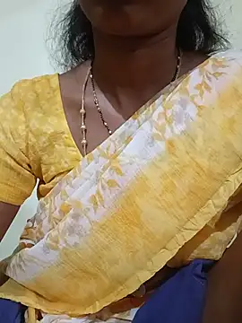 Snapshot of TeluguammayiMahi chatting on 17, 7, 2026 TeluguammayiMahi online show from 17, 7, 2026