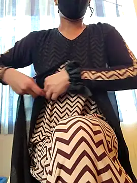 Aliyah Binte online show from 28, 2, 2025