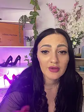 Snapshot of RaisaSalvi chatting on 17, 2, 2025 RaisaSalvi online show from 17, 2, 2025