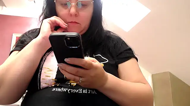 Wetandnaughtyxx online show from 18, 4, 2026