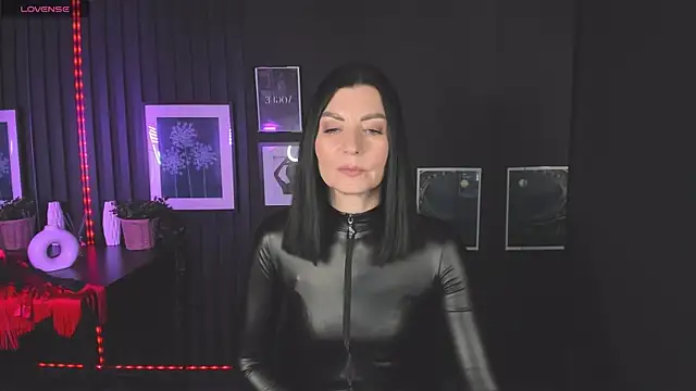 MonicaCheerful online show from 15, 2, 2025