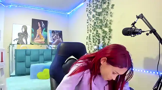 naomy hot 777 online show from 15, 2, 2025