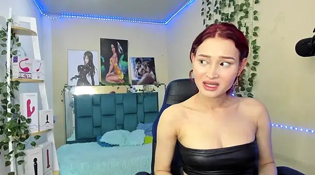 naomy hot 777 online show from 21, 2, 2025