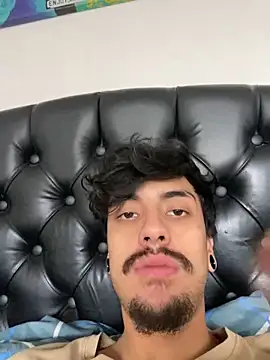 stuart breeee online show from 27, 2, 2025