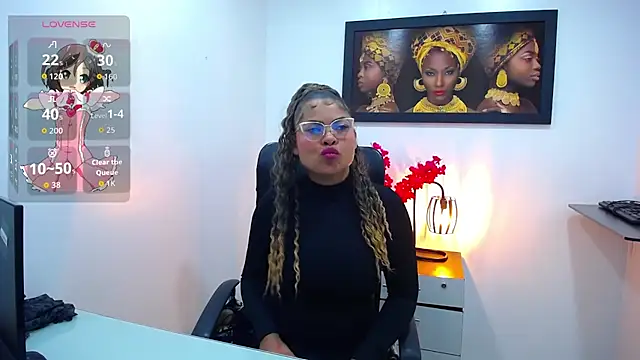 Snapshot of CamiilaReyes chatting on 23, 10, 2025 CamiilaReyes online show from 23, 10, 2025