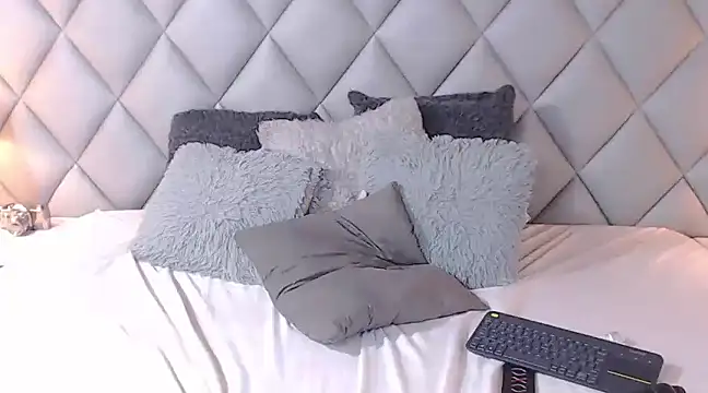 Snapshot of LalyCastro chatting on 11, 2, 2025 LalyCastro online show from 11, 2, 2025