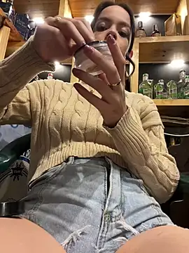 JullieBoo online show from 18, 2, 2025