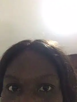 Snapshot of cutee2000 chatting on 22, 2, 2025 cutee2000 online show from 22, 2, 2025