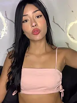 Miss karol online show from 4, 2, 2025