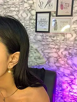 Miss karol online show from 5, 2, 2026