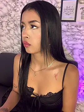 Miss karol online show from 4, 2, 2026